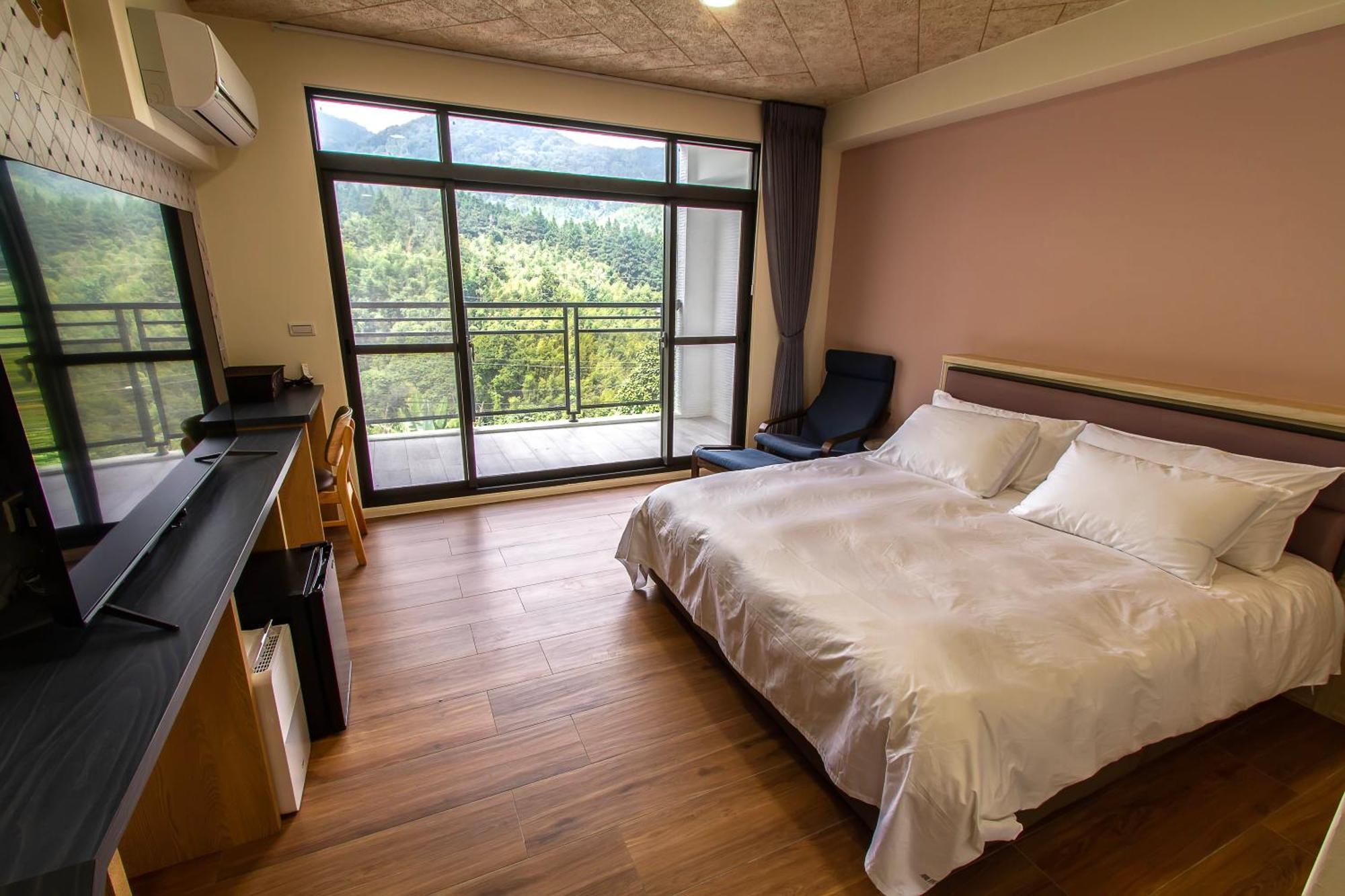 Appartement 晨煦行旅 à Lugu Extérieur photo